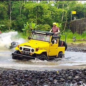 Splashing on Merapi