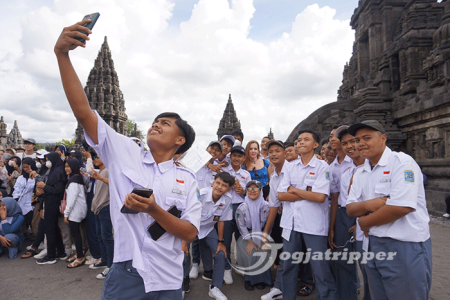 Selfie with locals