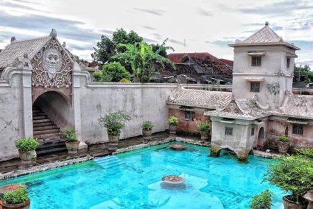 Water castle